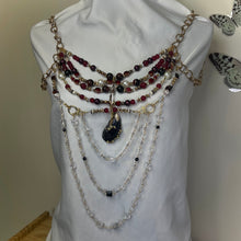 Load image into Gallery viewer, the pomegranates decay