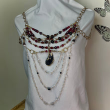 Load image into Gallery viewer, the pomegranates decay