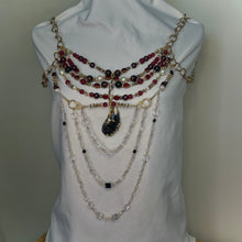 Load image into Gallery viewer, the pomegranates decay