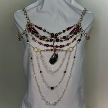 Load image into Gallery viewer, the pomegranates decay