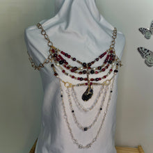 Load image into Gallery viewer, the pomegranates decay