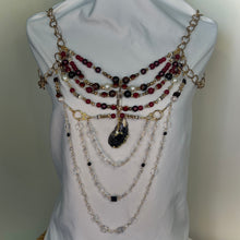 Load image into Gallery viewer, the pomegranates decay