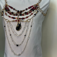 Load image into Gallery viewer, the pomegranates decay