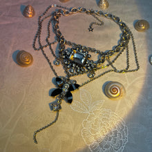 Load image into Gallery viewer, heart flutter