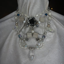 Load image into Gallery viewer, diamond in the night
