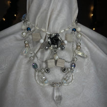 Load image into Gallery viewer, diamond in the night
