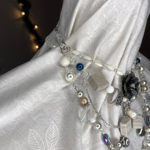 Load image into Gallery viewer, diamond in the night
