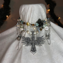 Load image into Gallery viewer, eve
