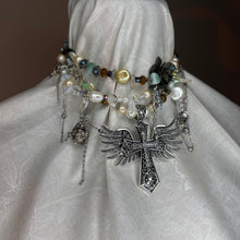 Load image into Gallery viewer, eve
