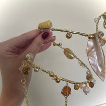 Load image into Gallery viewer, thorn and dew (Arm Cuff)
