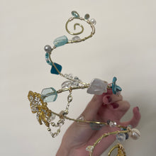 Load image into Gallery viewer, opal dust (Arm Cuff)
