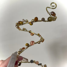 Load image into Gallery viewer, buttoned leaves (ARM &amp; THUMB Cuff)
