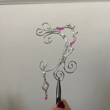 Load image into Gallery viewer, Princess pink (EAR CUFF)
