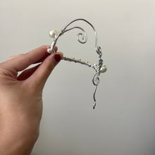 Load image into Gallery viewer, winds of love (WRIST CUFF)
