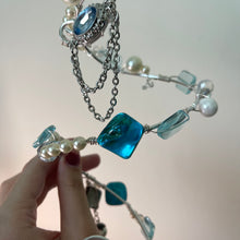 Load image into Gallery viewer, bubbles in the ocean (ARM CUFF)
