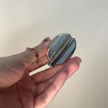 Load image into Gallery viewer, honeycomb crisp (FOR ONE HAIR CLIP)
