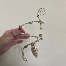 Load image into Gallery viewer, temple dust (ARM CUFF)
