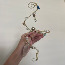 Load image into Gallery viewer, temple dust (ARM CUFF)
