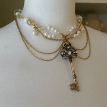 Load image into Gallery viewer, eris
