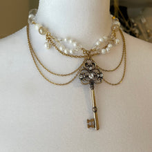 Load image into Gallery viewer, eris
