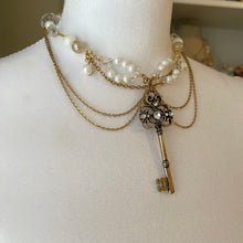 Load image into Gallery viewer, eris
