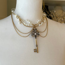 Load image into Gallery viewer, eris
