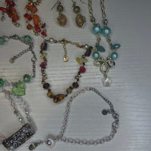 Load image into Gallery viewer, Jewelry Jar: Earths child
