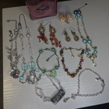 Load image into Gallery viewer, Jewelry Jar: Earths child
