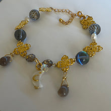 Load image into Gallery viewer, moonlight (bracelet)
