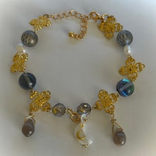 Load image into Gallery viewer, moonlight (bracelet)
