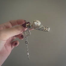Load image into Gallery viewer, dewy grape
