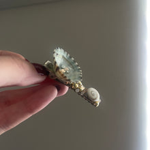 Load image into Gallery viewer, thingamabob
