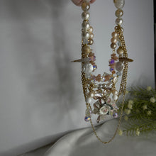 Load image into Gallery viewer, peach petals
