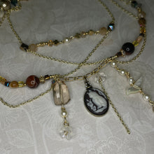 Load image into Gallery viewer, kitty in the garden
