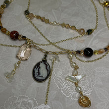 Load image into Gallery viewer, kitty in the garden
