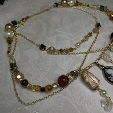 Load image into Gallery viewer, kitty in the garden
