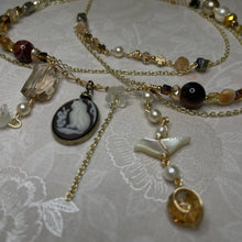 Load image into Gallery viewer, kitty in the garden
